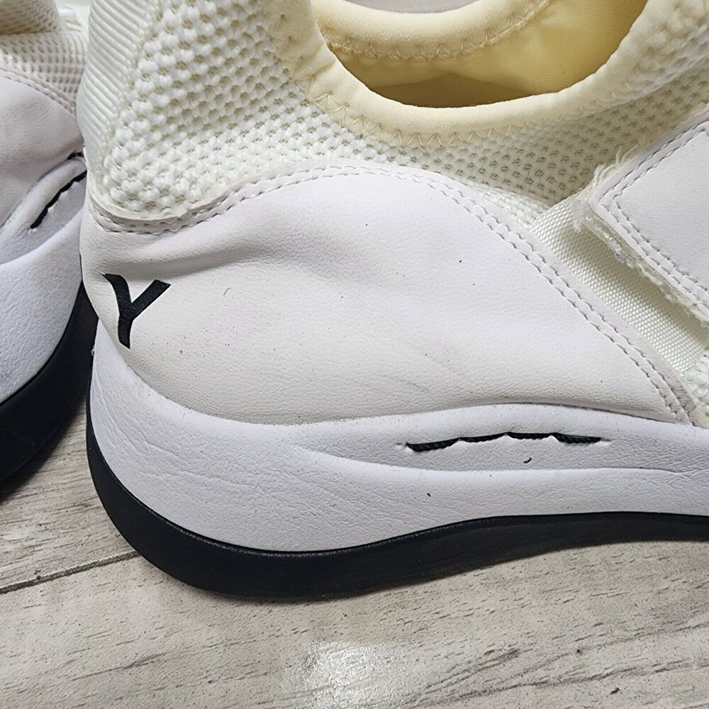 DKNY Slip-on White Sneaker Woman Size 7.5 - Picture 5 of 11